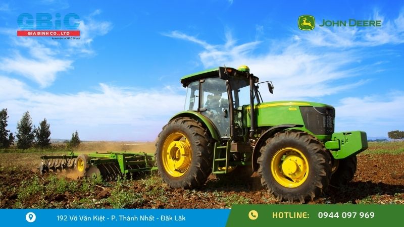 Những dòng máy kéo John Deere thế hệ mới do Gia Bình